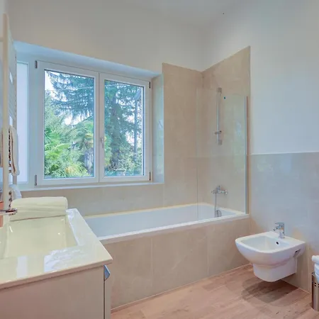 Apartment Giulia *