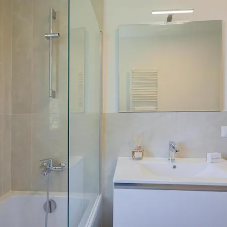 Giulia Apartment *
