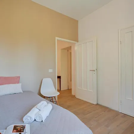 Giulia Apartment *