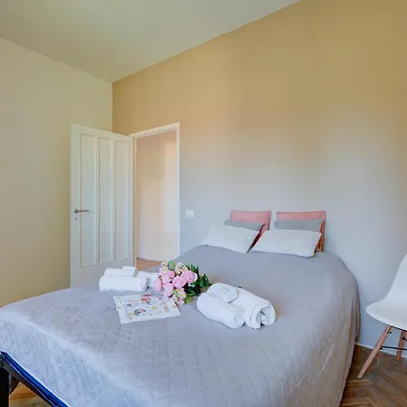 Apartment Giulia Porto Valtravaglia