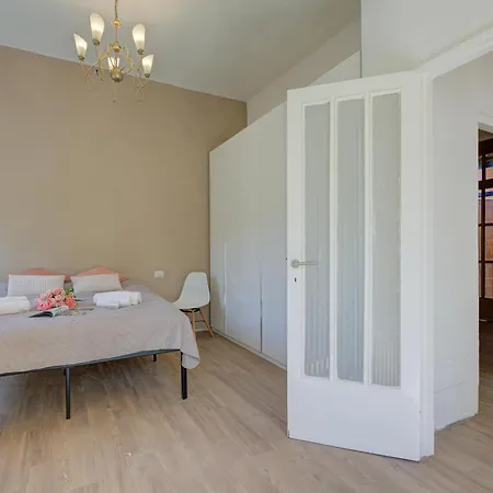 Giulia Apartment